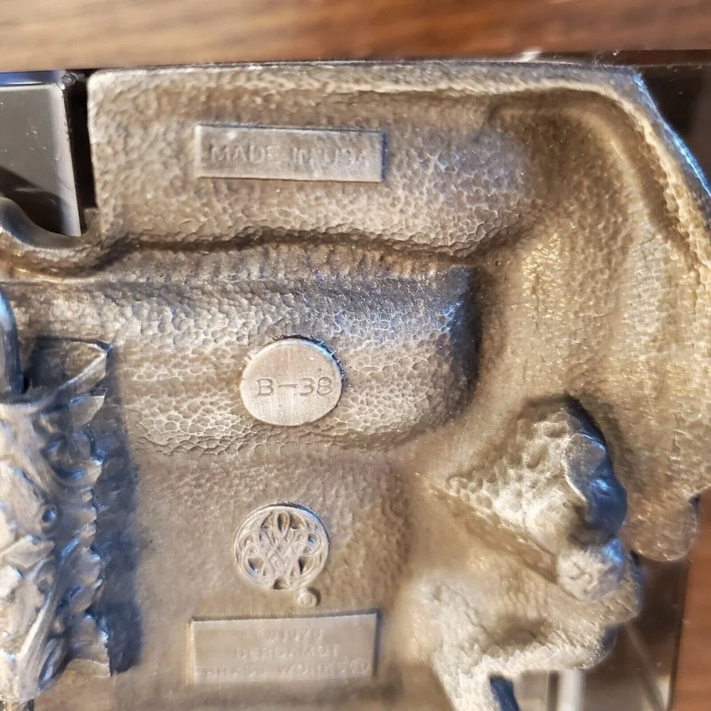 VINTAGE SEMI‎ TRUCK DESIGN SILVER TONE BELT BUCKLE - DATED 1978 HEAVY B-38 USA
